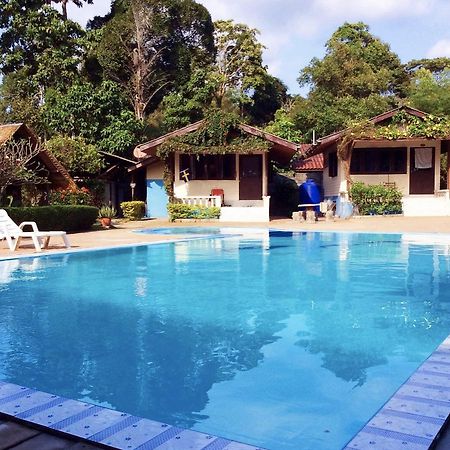 Big Elk Steak House - Homestay Trat Exterior photo
